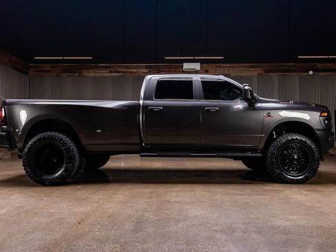 Used 2026 RAM 3500 Tradesman AWD/4WD image 6