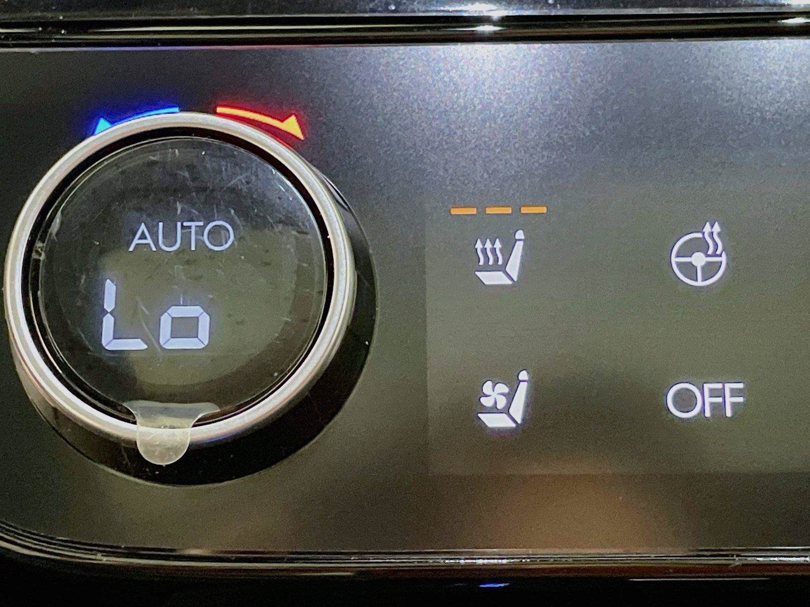 Certified 2025 Hyundai Santa Cruz Limited AWD/4WD image 25