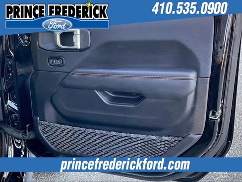 Used 2023 Jeep Gladiator Mojave w/ LED Lighting Group image 22