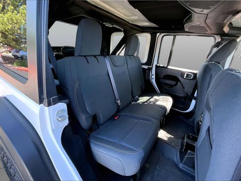 Used 2024 Jeep Wrangler Unlimited Sport AWD/4WD image 20