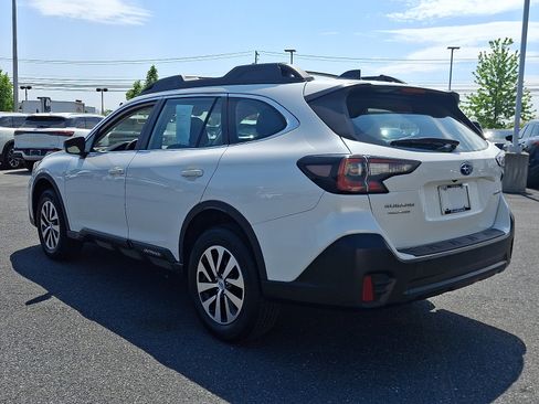 Used 2022 Subaru Outback AWD/4WD image 6
