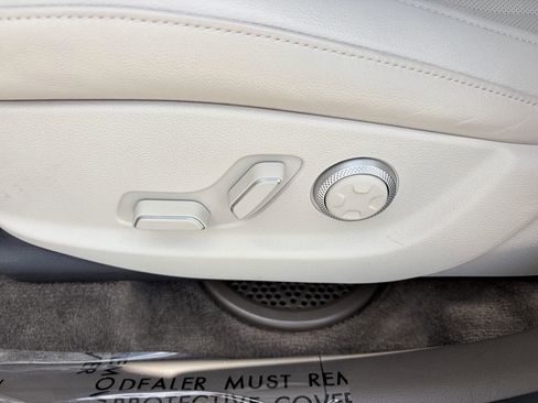 Used 2024 Genesis GV80 2.5T AWD/4WD image 20