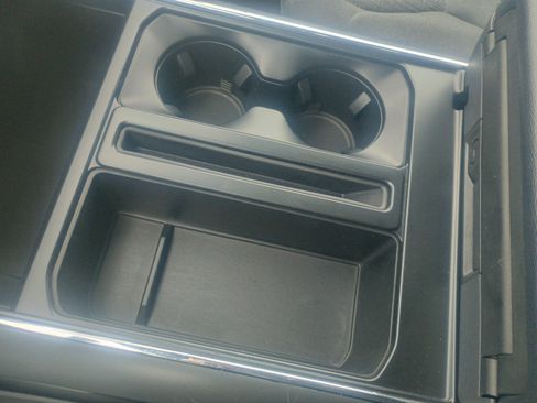 Certified 2022 Ford F150 XLT w/ Equipment Group 302A High image 30