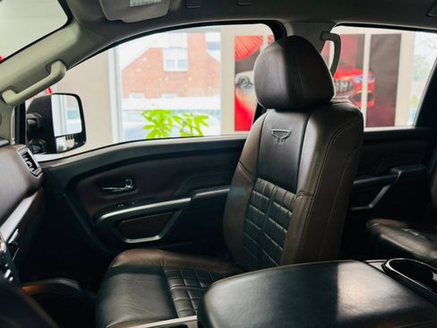 Used 2016 Nissan Titan Platinum Reserve image 15
