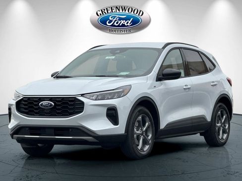 New 2025 Ford Escape ST-Line w/ Cold Weather Package image 8