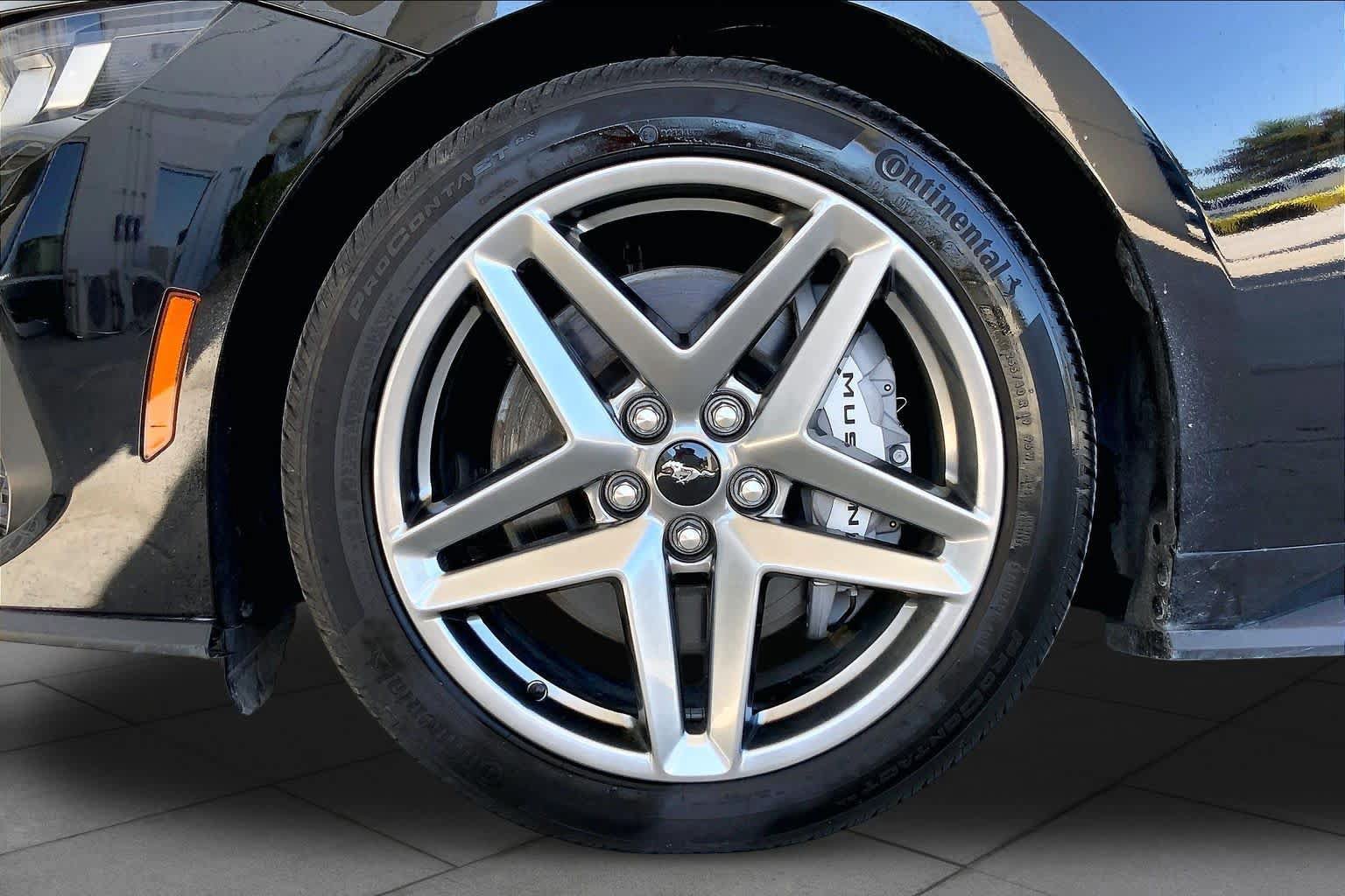 Used 2024 Ford Mustang GT RWD image 10