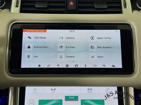 Used 2022 Land Rover Range Rover Sport SVR image 18