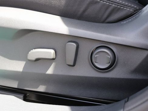 New 2025 Subaru Outback Premium image 26