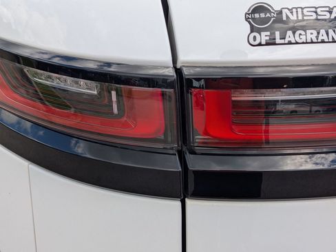 Used 2022 Land Rover Range Rover Velar R-Dynamic S AWD/4WD image 13