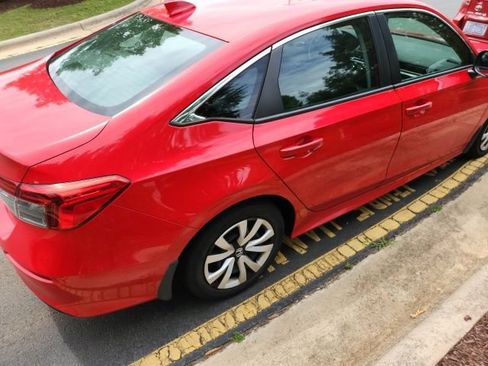 Used 2023 Honda Civic LX image 12