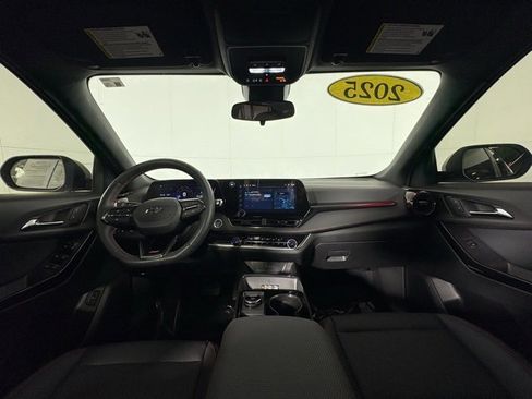 Used 2025 Chevrolet Equinox RS w/ LPO, Floor Liner Package image 19