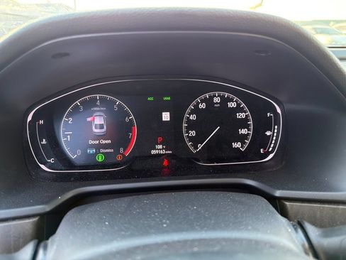 Used 2018 Honda Accord EX image 6