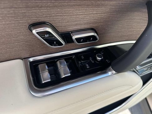 New 2026 Land Rover Range Rover SE AWD/4WD image 10
