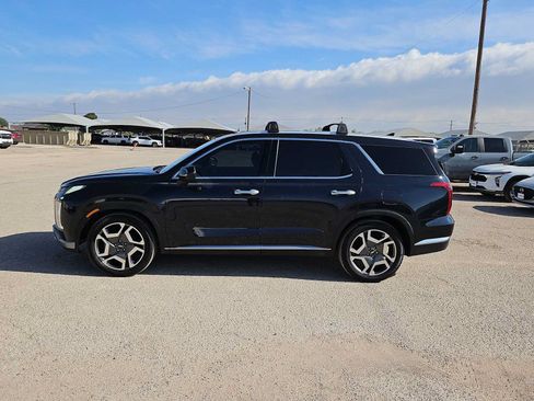 Used 2023 Hyundai Palisade Limited FWD image 5