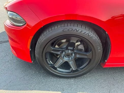 Used 2020 Dodge Charger SXT w/ Plus Group RWD image 9