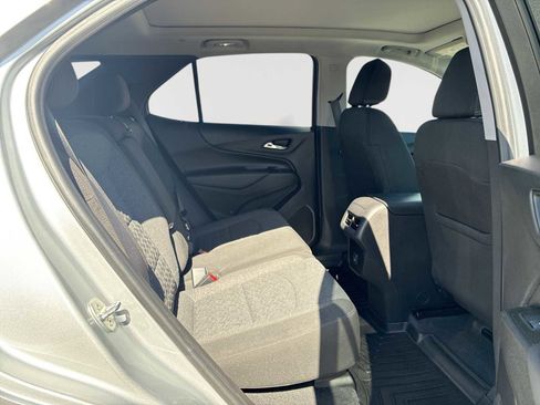 Used 2022 Chevrolet Equinox LT image 27