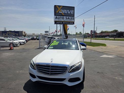Used 2015 Mercedes-Benz C 300 4MATIC Sedan image 7