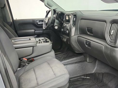 Used 2019 Chevrolet Silverado 1500 Custom w/ Custom Value Package AWD/4WD image 25
