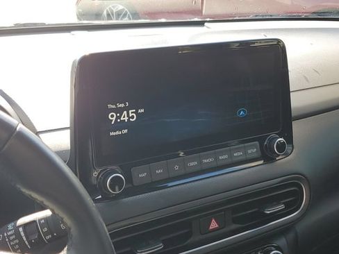 Certified 2023 Hyundai Kona Limited FWD image 18