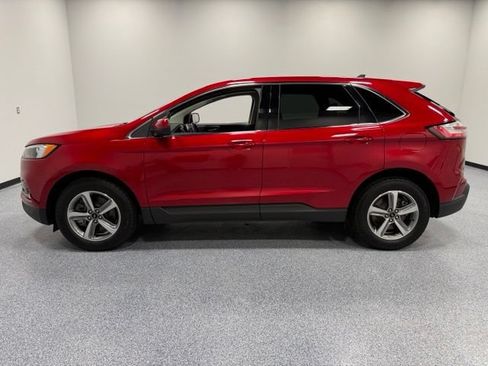 Certified 2023 Ford Edge SEL w/ Convenience Package AWD/4WD image 8