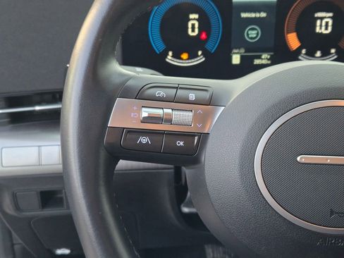 Certified 2024 Hyundai Kona SEL image 36