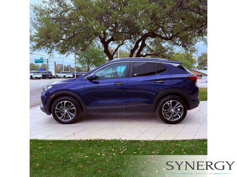 Used 2023 Buick Encore GX Select FWD image 9