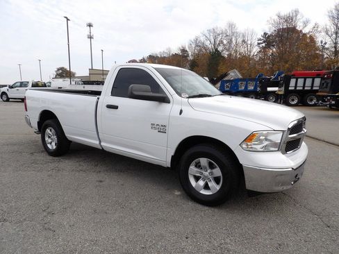 Used 2021 RAM 1500 Tradesman w/ Chrome Appearance Group image 10