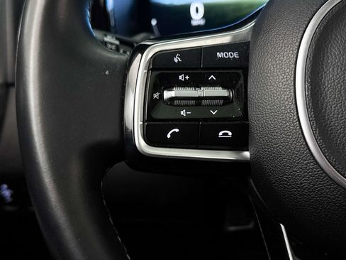 Certified 2023 Kia Sorento SX image 36
