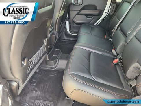 Used 2024 Jeep Wrangler Unlimited Rubicon image 54