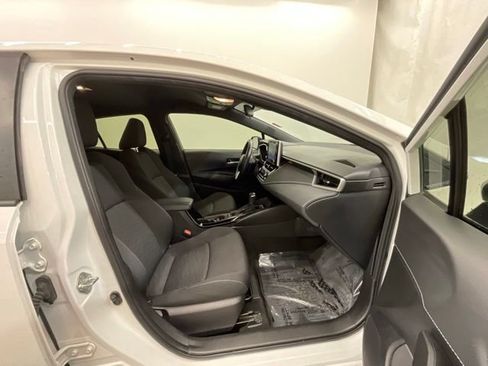 Used 2022 Toyota Corolla SE FWD image 23