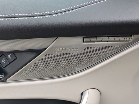 New 2026 Jaguar F-PACE R-Dynamic S image 22