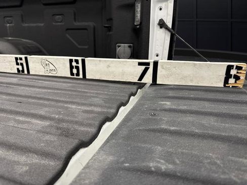 Used 2024 GMC Sierra 2500 SLE image 13