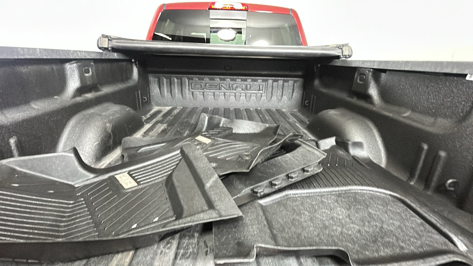 Used 2018 GMC Sierra 1500 Denali w/ Denali Ultimate Package AWD/4WD image 33