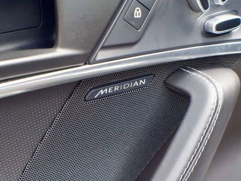 Used 2021 Jaguar F-TYPE R AWD/4WD image 25