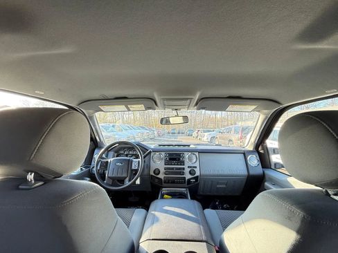 Used 2016 Ford F250 XLT w/ XTR Plus Package AWD/4WD image 14