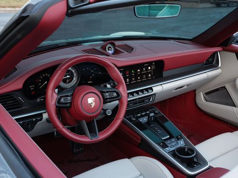 Used 2025 Porsche 911 Turbo S image 46