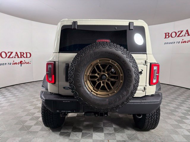 Used 2025 Ford Bronco Badlands AWD/4WD image 9
