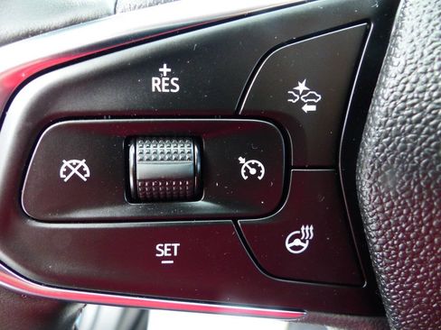Used 2025 Chevrolet Trax ACTIV w/ Driver Confidence Package FWD image 27
