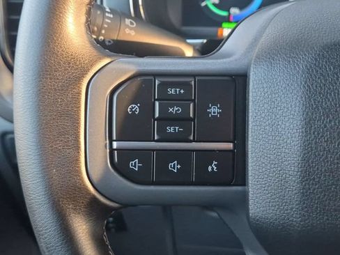 Used 2024 Ford F150 Lightning XLT AWD/4WD image 17