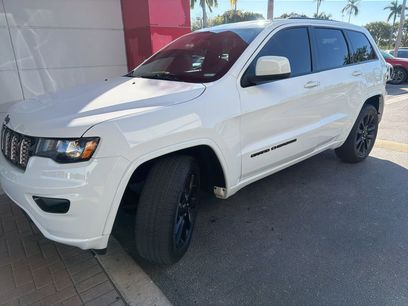 Used 2019 Jeep Grand Cherokee Altitude