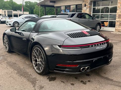 Used 2021 Porsche 911 Targa 4S w/ Premium Package AWD/4WD image 13
