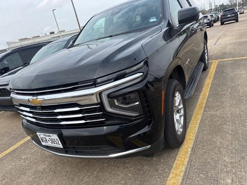 Used 2025 Chevrolet Tahoe LT image 1