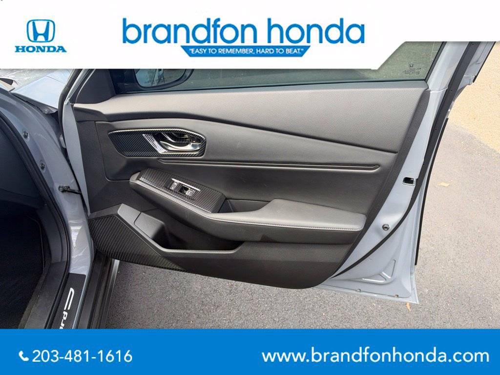 Used 2025 Honda Accord Sport image 8
