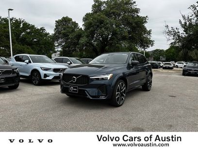 New 2025 Volvo XC60 B5 Ultra w/ Climate Package