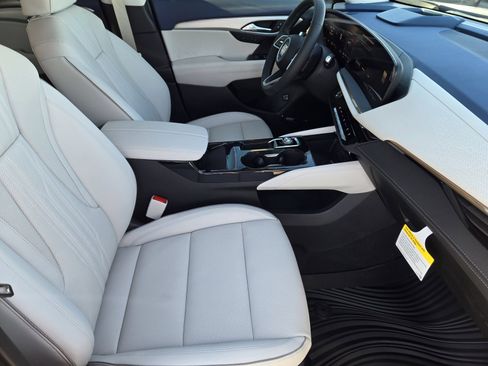 New 2026 Buick Envision Avenir AWD/4WD image 17