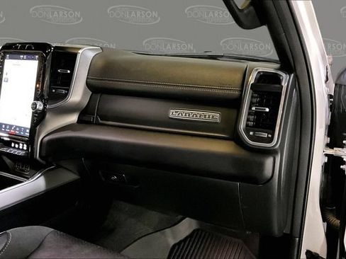 Used 2023 RAM 1500 Laramie AWD/4WD image 33