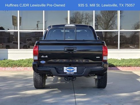 Used 2023 Toyota Tacoma SR image 6