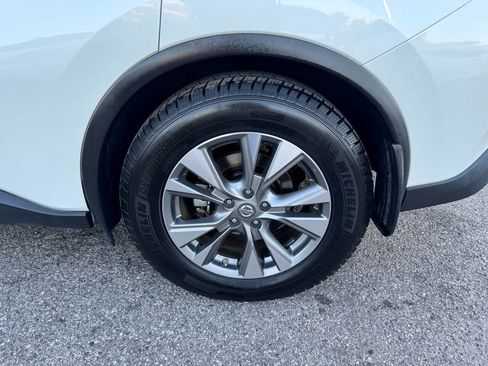 Used 2018 Nissan Murano SL image 8