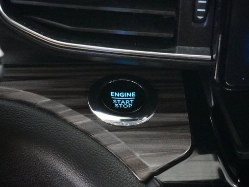 Used 2023 Ford Explorer Limited w/ Equipment Group 301A image 24