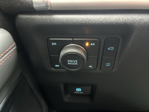 New 2025 Ford Expedition Max Active image 12